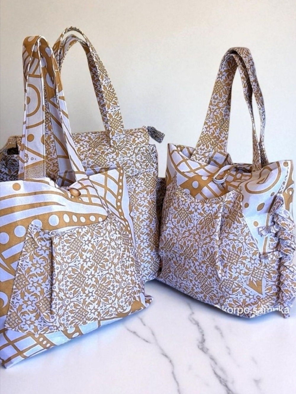Neutral Beige & White Patterned Women's Tote Bag by